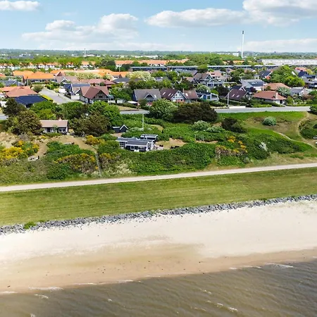 Lovely In V With House Sea View