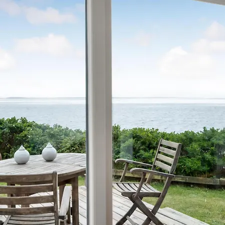 Lovely In V With House Sea View *